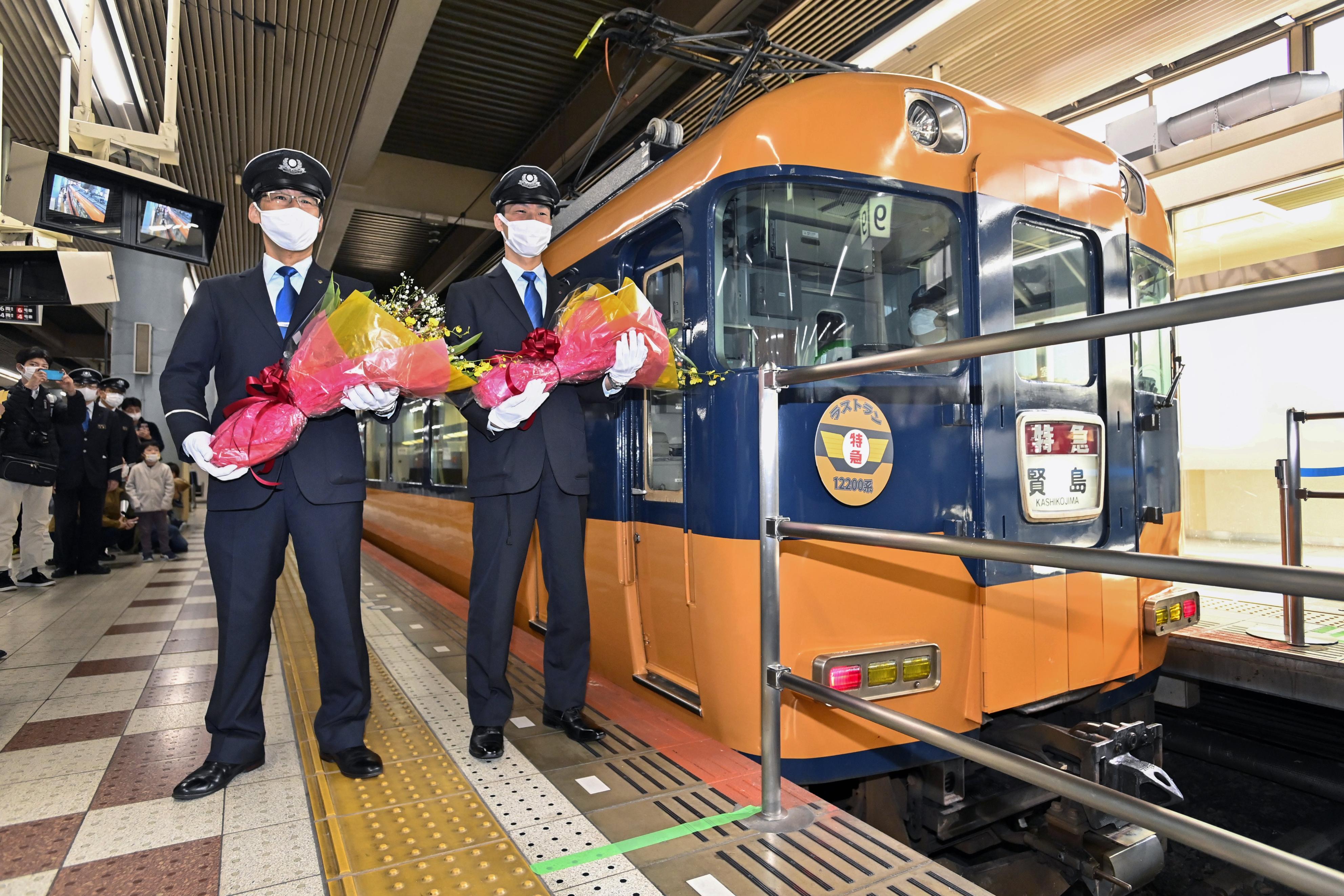 フォト特集】近鉄「スナックカー」 12200系がラストラン - 産経