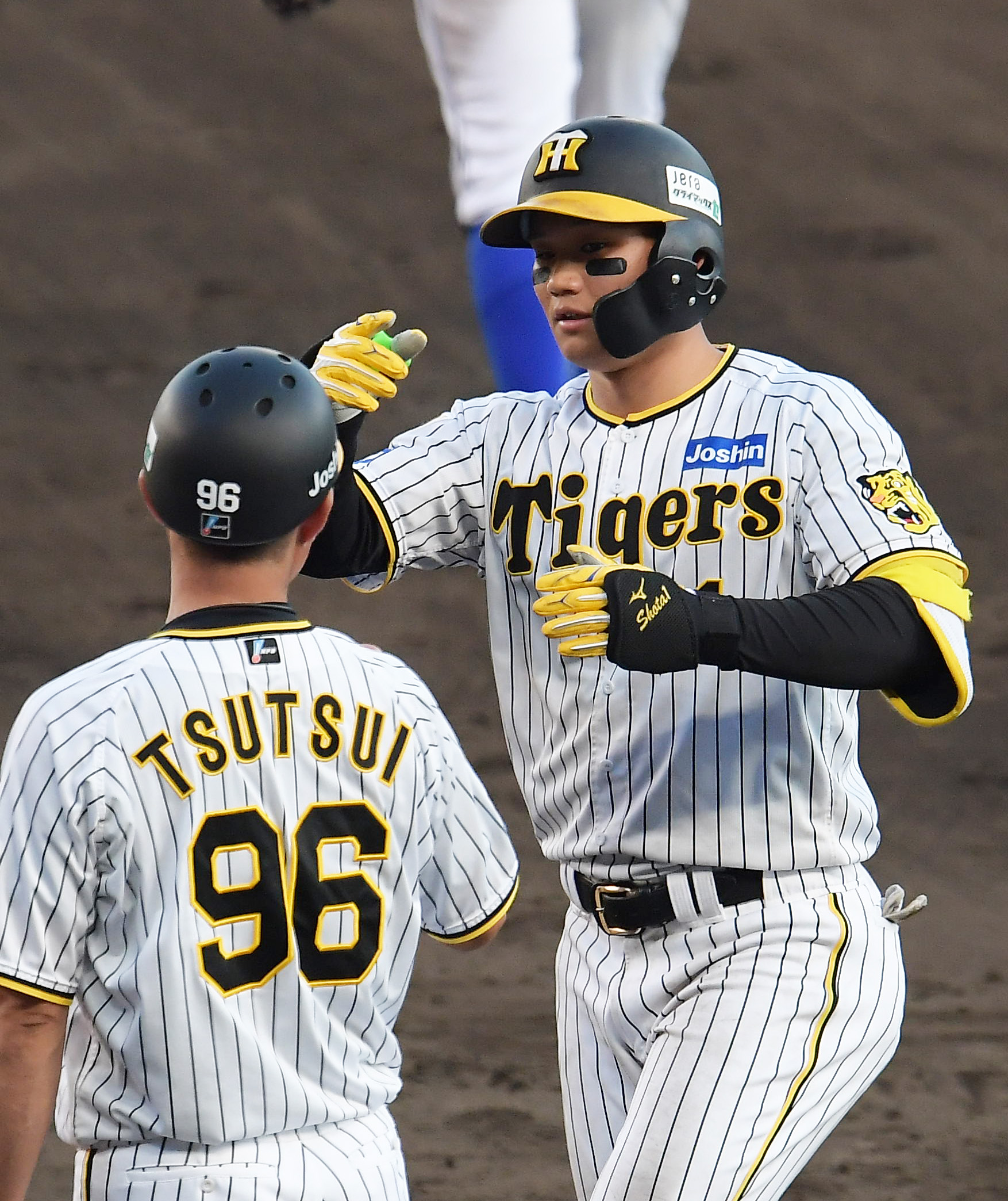 野球サングラス　現在特別値下げ中　来週には元の値段6000円に戻します。 野球サングラス 現在特別値下げ中 来週には元の値段6000円に戻し