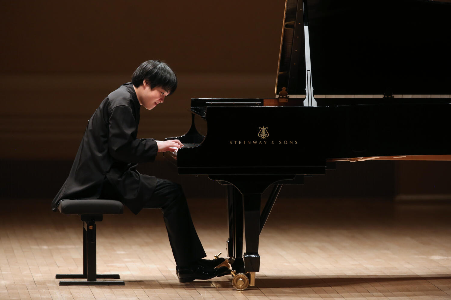 ピアニスト www.toshiharukotaki.net