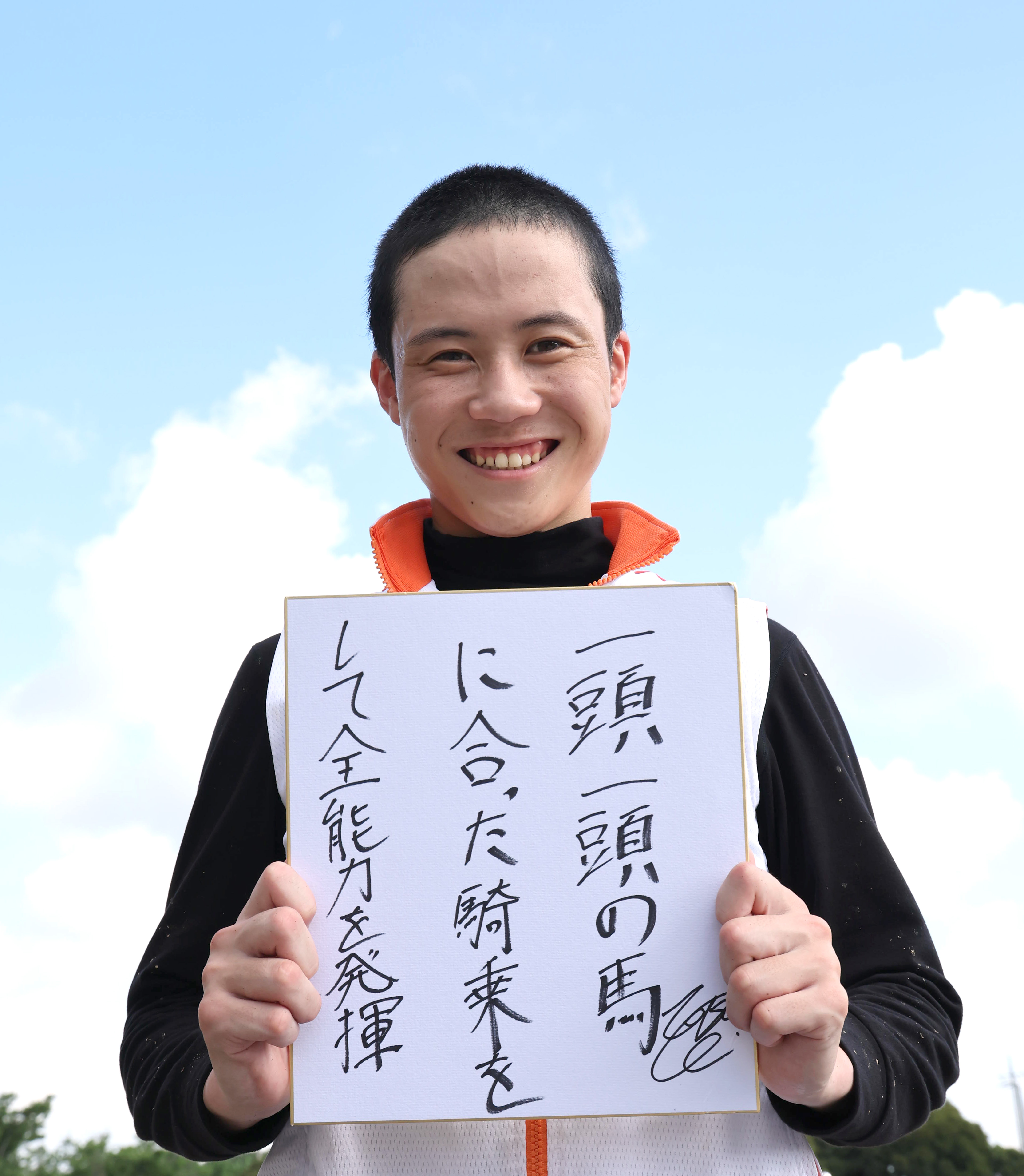 マルタ騎士騎馬像　新品　未開封 西洋彫刻 中世マルタ十字軍騎士団 甲冑騎士 戦士ブックエンド