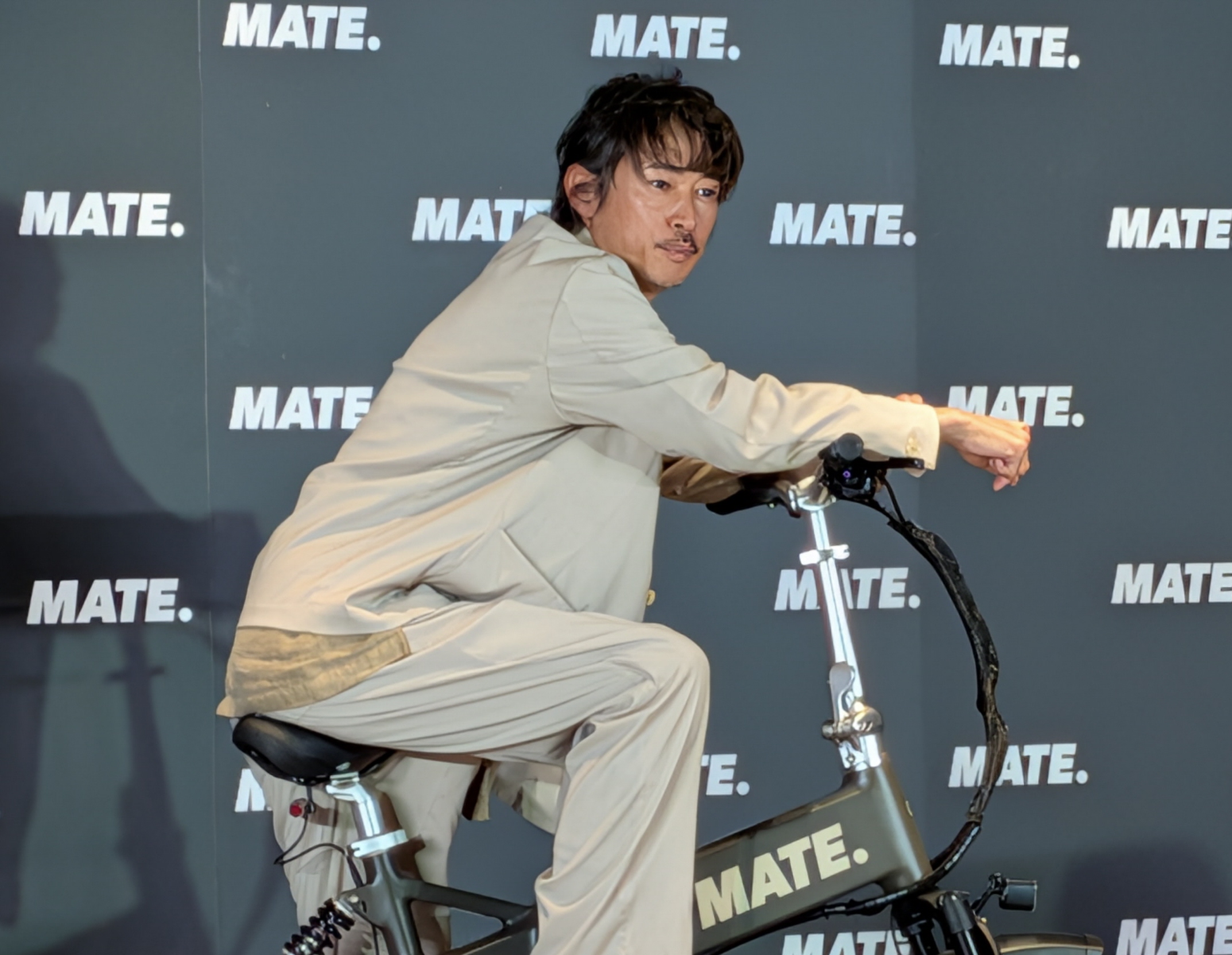 【お取引者様決定】自転車 美術家・会田誠の人生最高のお買い物「パナソニックの電動アシスト