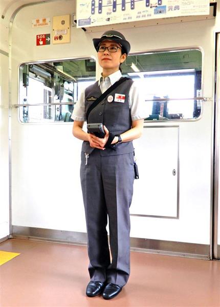 制服図鑑 グレー色の導入から１５年 安心感が浸透 ｊｒ東日本 イザ