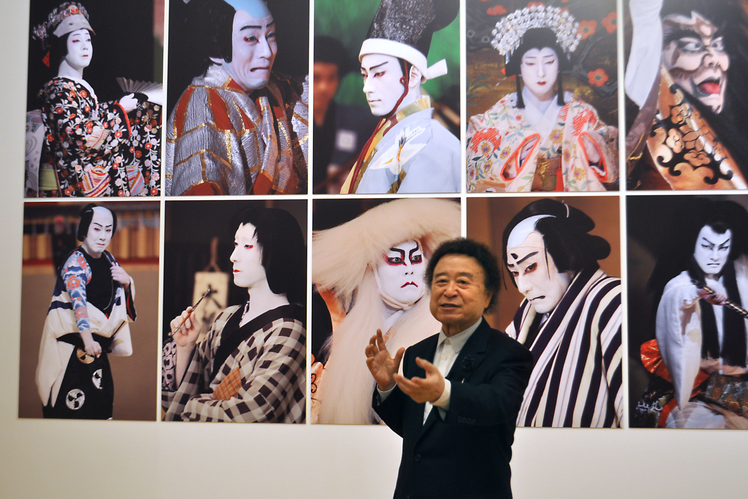 篠山紀信さん「自分は現代の浮世絵師」 玉三郎、勘三郎…歌舞伎 