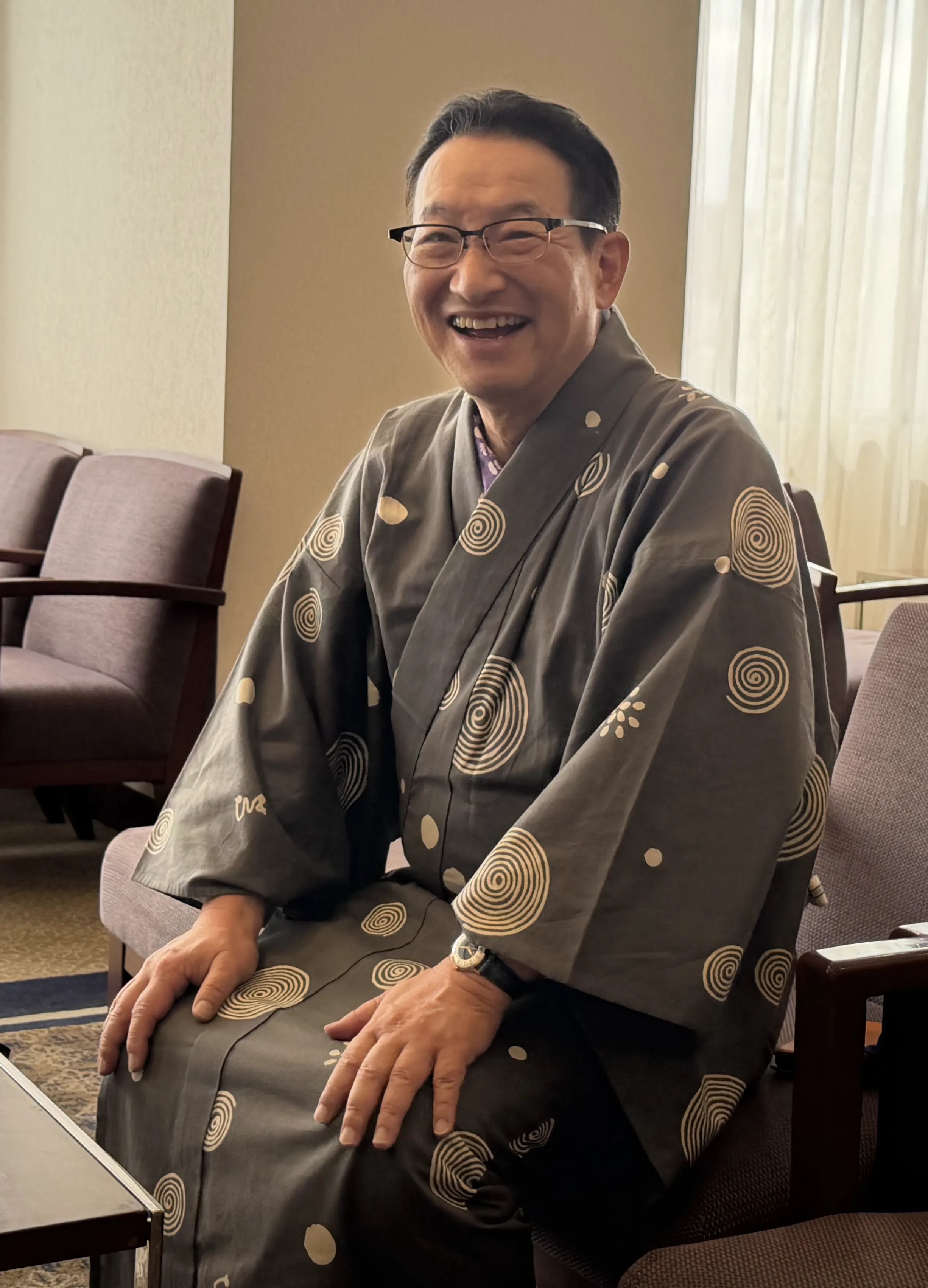 樋口真嗣監督「永遠にここにいたい」恐竜図鑑展で大興奮 - 産経ニュース