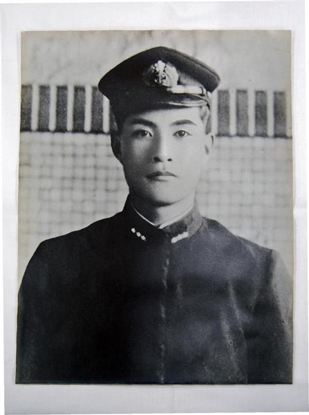 戦後71年】神風特攻第1号、「軍神」と呼ばれた男…遺品から浮かび