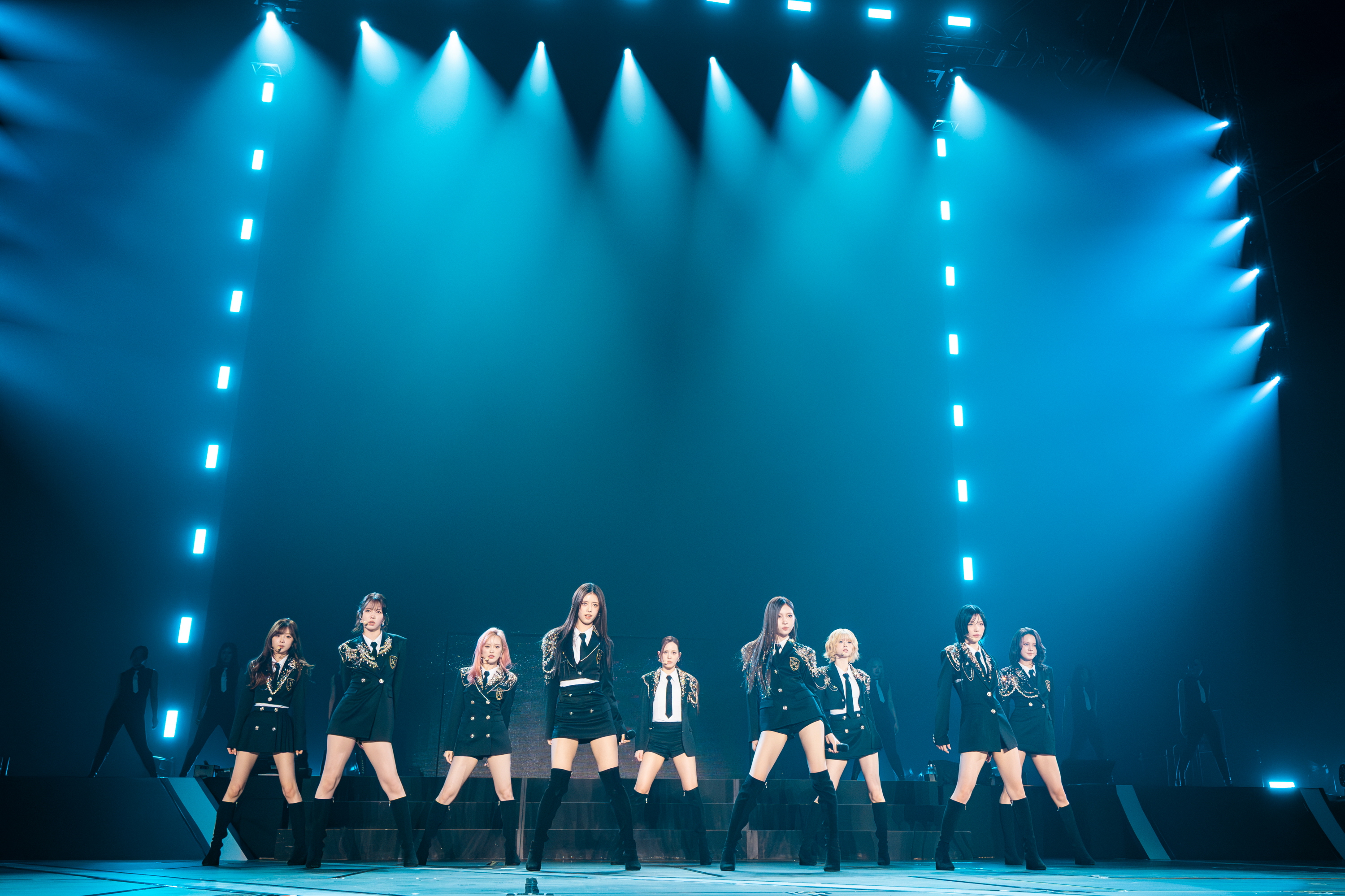 NiziU、2度目のドームツアー決定！1万人のWithUが大阪城ホールで吉報に