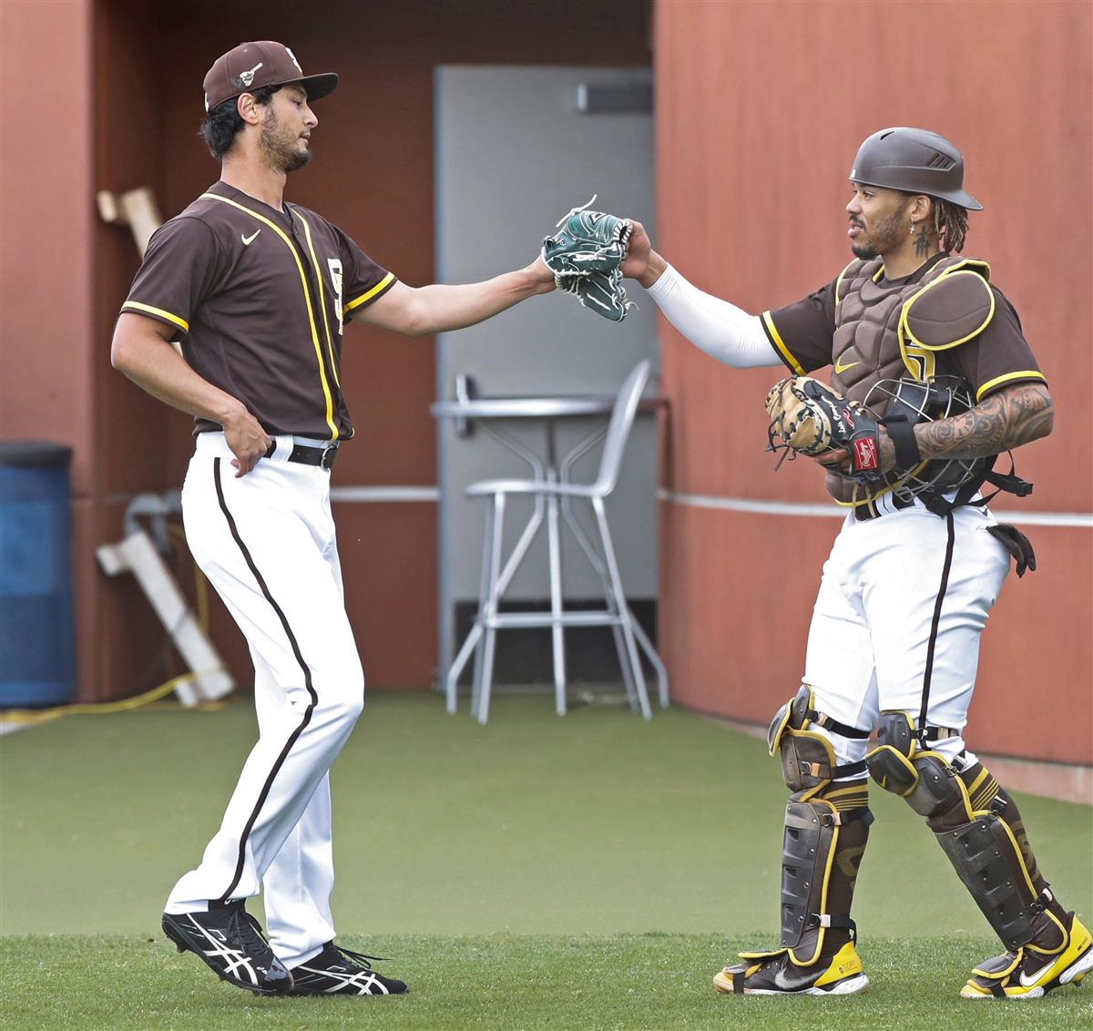 女房役 ダルビッシュに太鼓判 昨年のこの時期よりもいい サンスポ