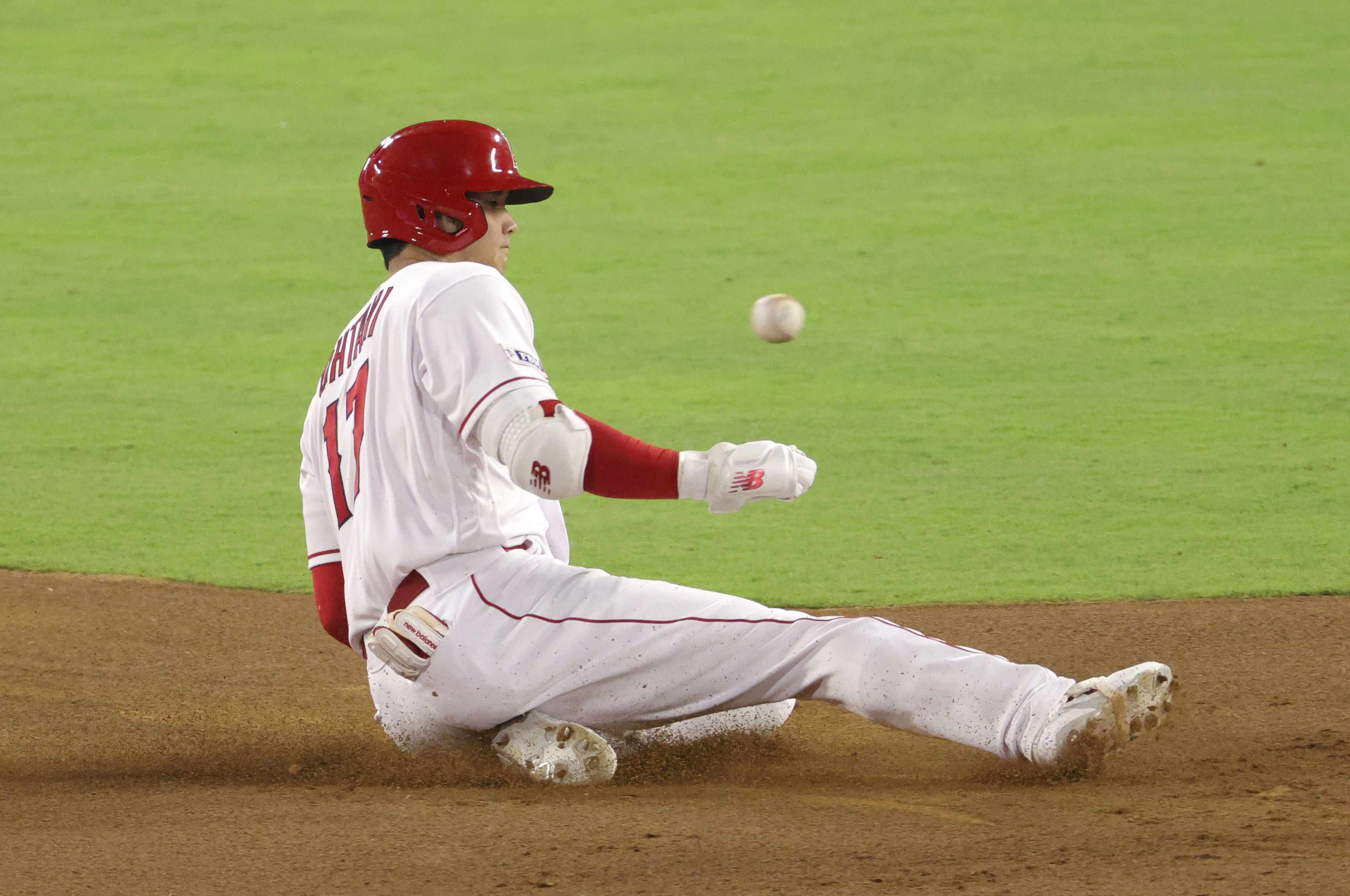 試合結果】エンゼルス・大谷翔平、快足飛ばして二塁打 右肘靱帯損傷も 