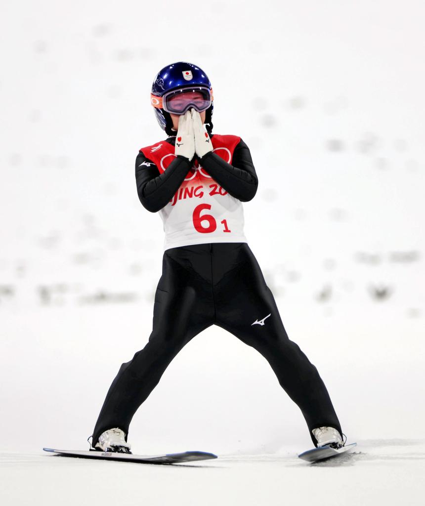 投稿写真は真っ黒 高梨沙羅 インスタで謝罪も失格に世界中が 不可解 選手や監督からは怒り噴出 茶番だ ネット上では もう謝らないで の声も 2 2ページ Zakzak 夕刊フジ公式サイト