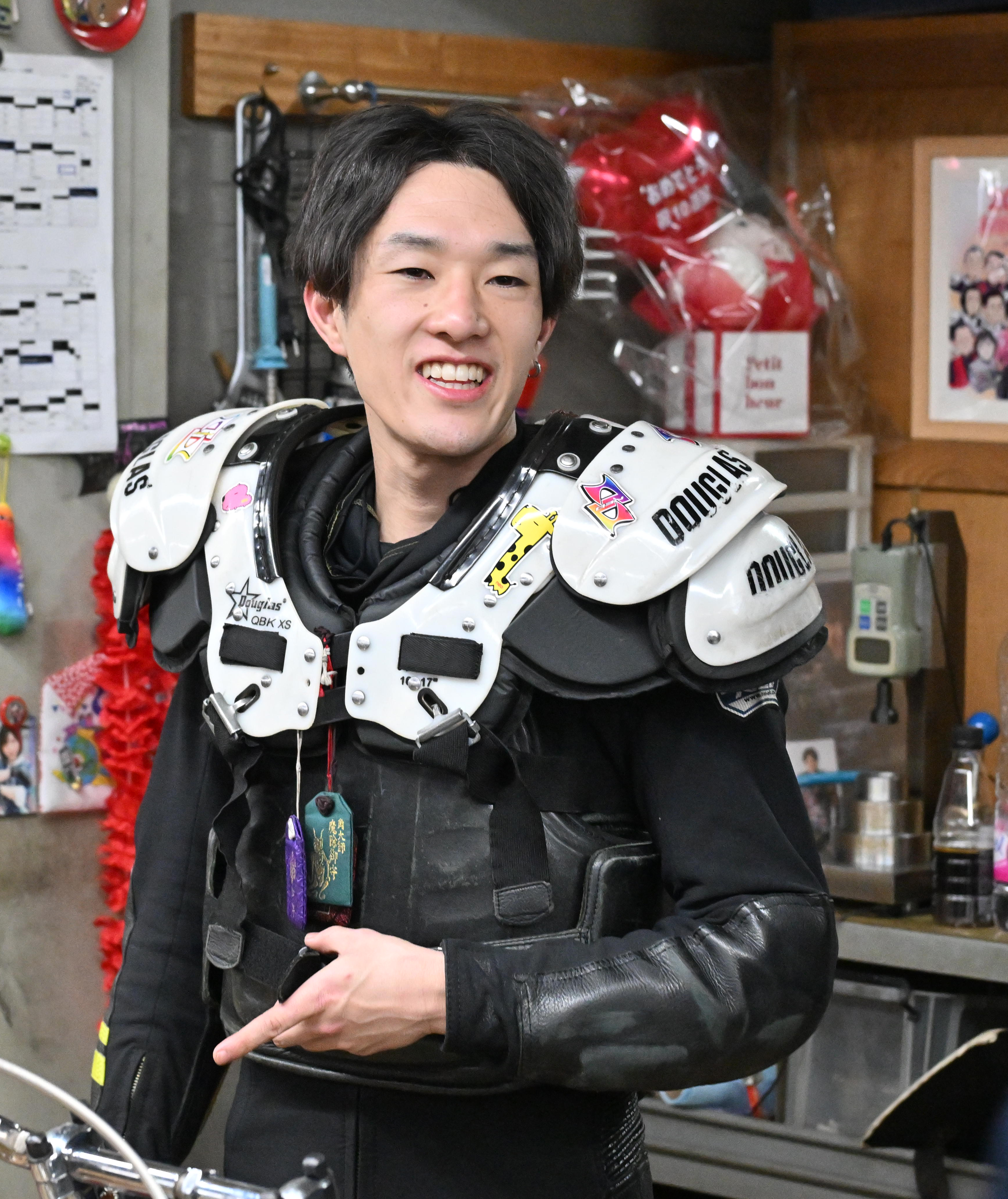 介川さん専用 カワサキパーツ/ウエア＆グッズオンラインショップカワサキxAkrapovic