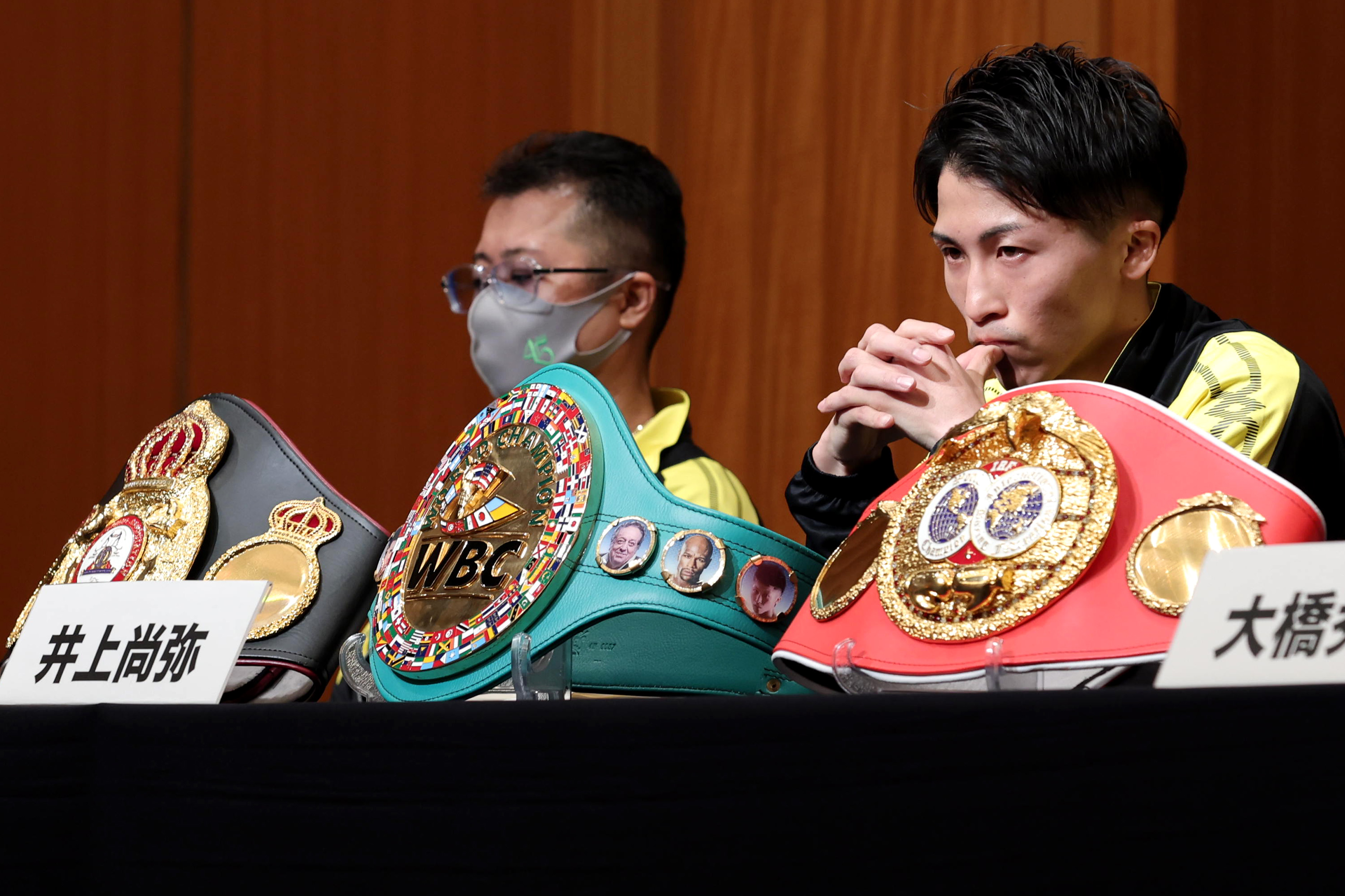 フォト】井上尚弥、黒髪で登場「見せたことないボクシングするかも