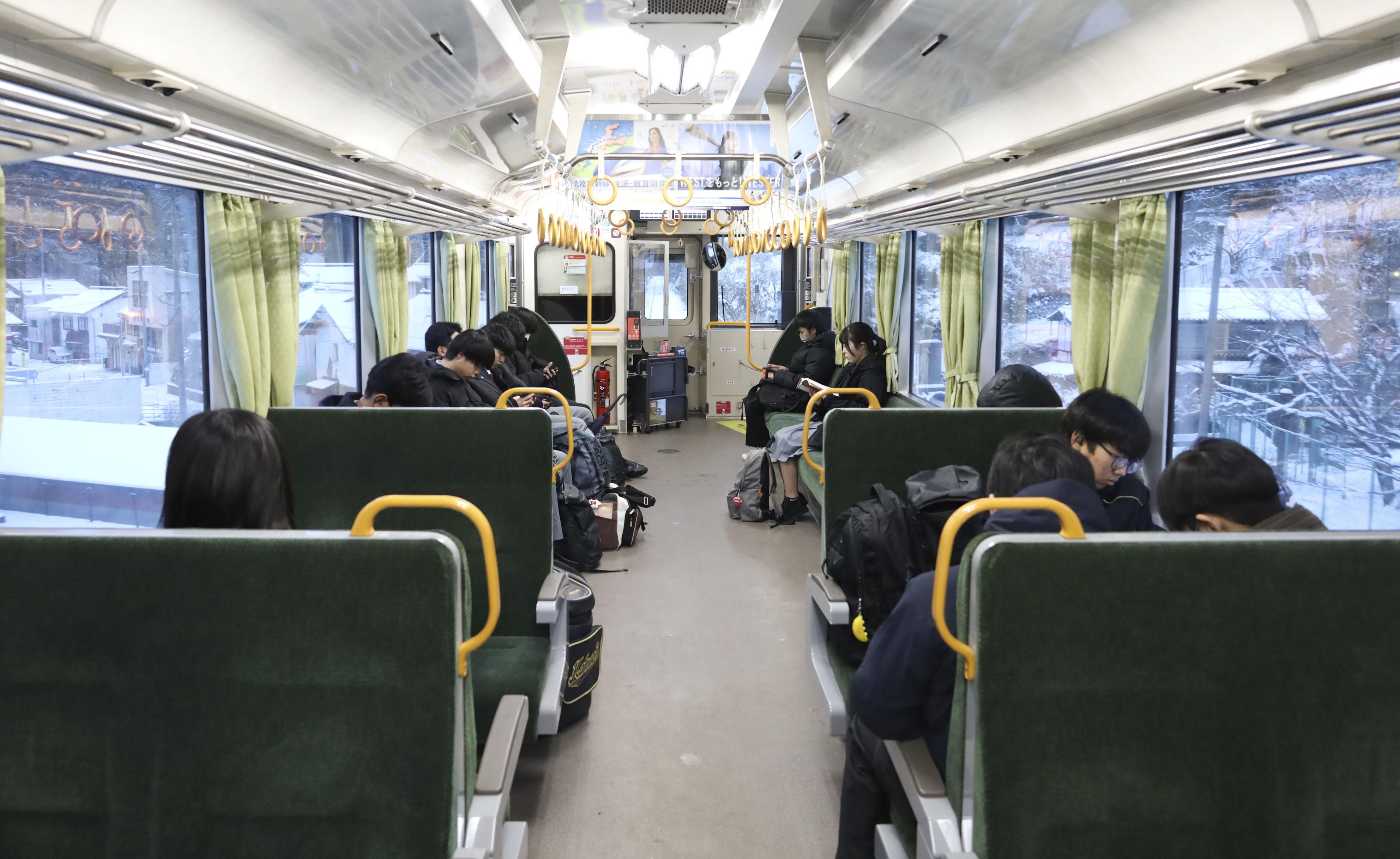 終着駅にしたくない」「地方切り捨て」存廃協議控えたJR芸備線、利用者