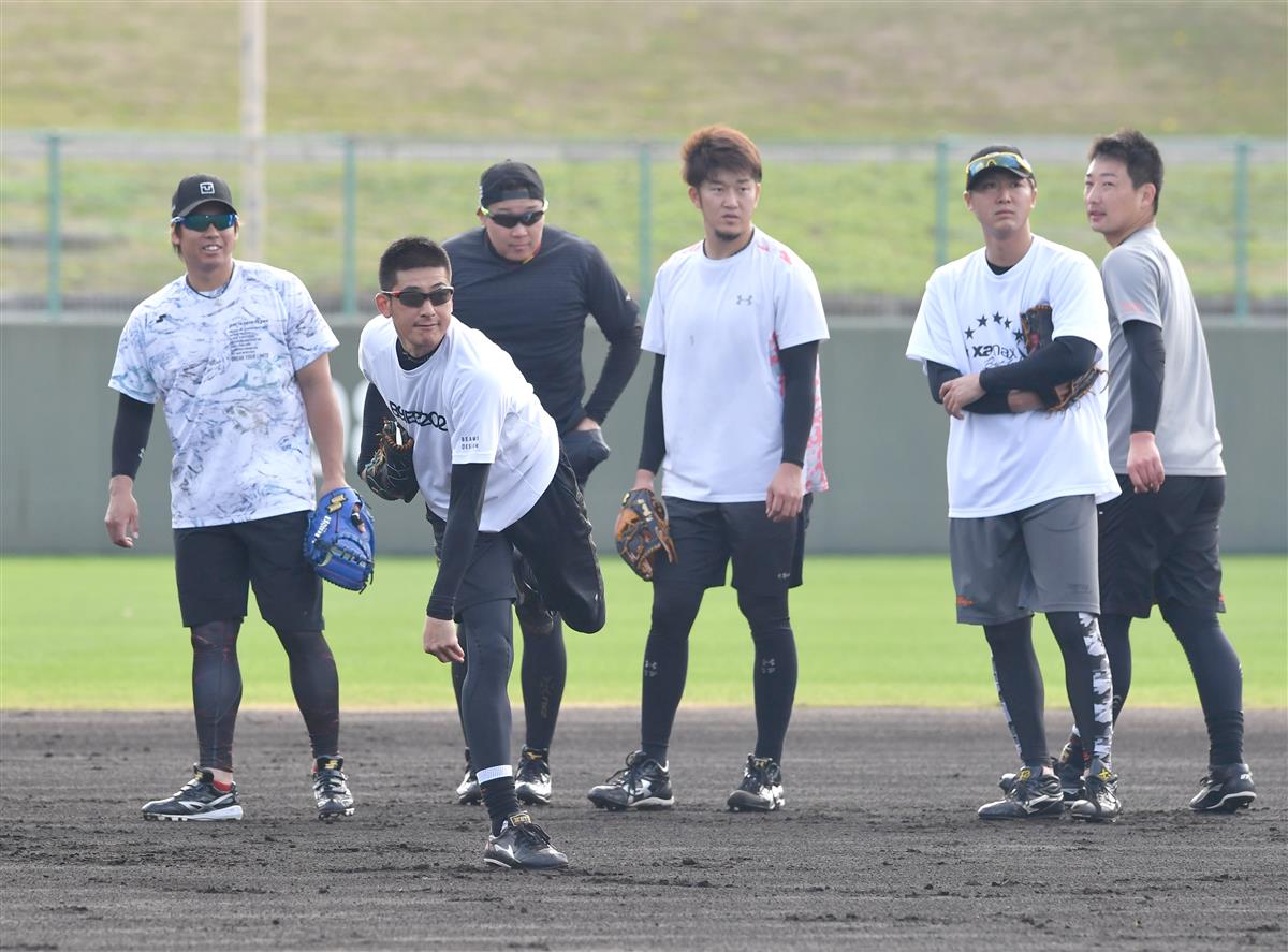 オリックス 能見 思わぬ兼任コーチの壁 合同トレできない 比嘉 斎藤弟子入り志願も 1 2ページ サンスポ