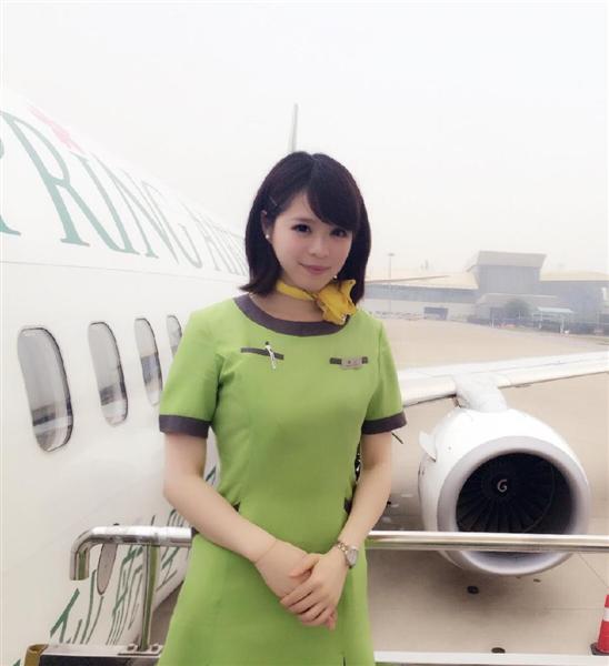 キャビンアテンダントの素顔 リケ女で予備自衛官でした 鍵山倫子さん スプリング ジャパン 春秋航空日本 1 2ページ 産経ニュース