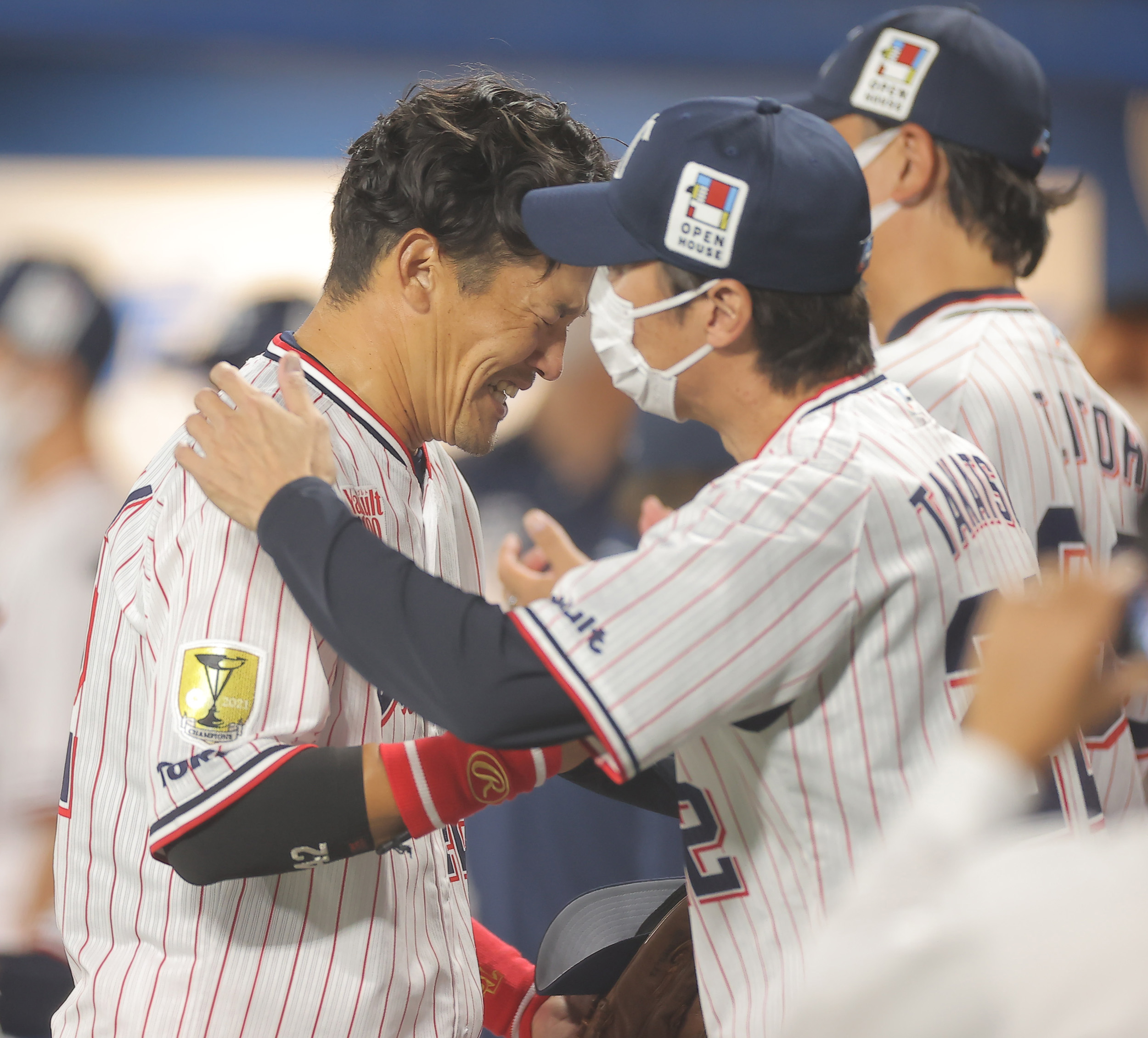 燕番コラム】親孝行から始まったヤクルト・坂口智隆のプロ野球人生 涙