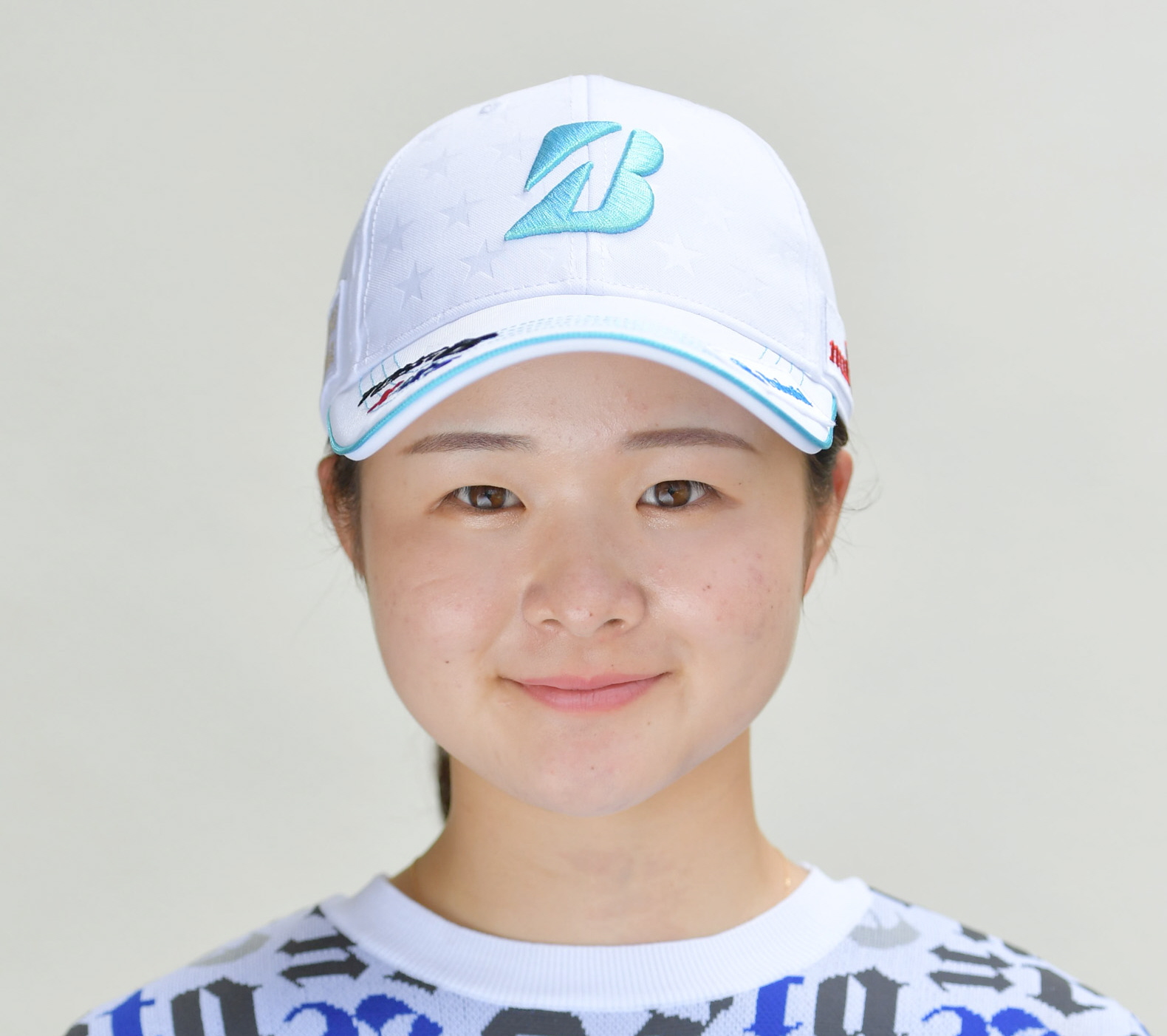 １９歳の川崎春花と１８歳の桜井心那らが首位 下部ツアー 国内女子 サンスポ