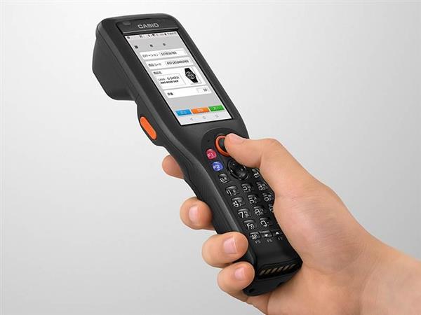 カシオがハンディターミナルの新製品を発表 アンドロイドで高