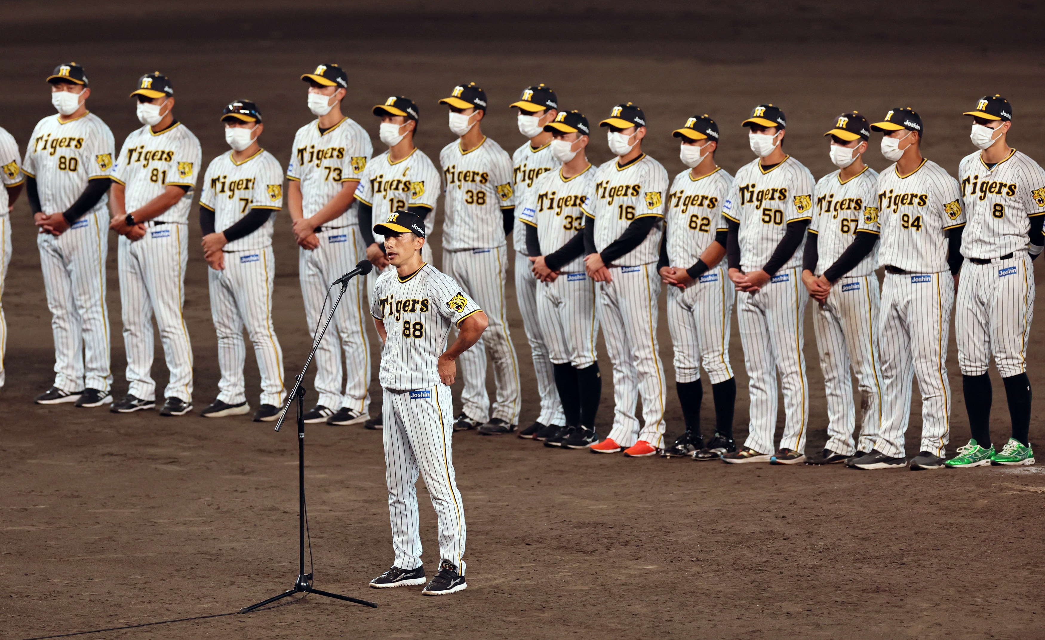 阪神・矢野監督 レギュラーシーズン最終戦の挨拶で「もう少し、僕たち