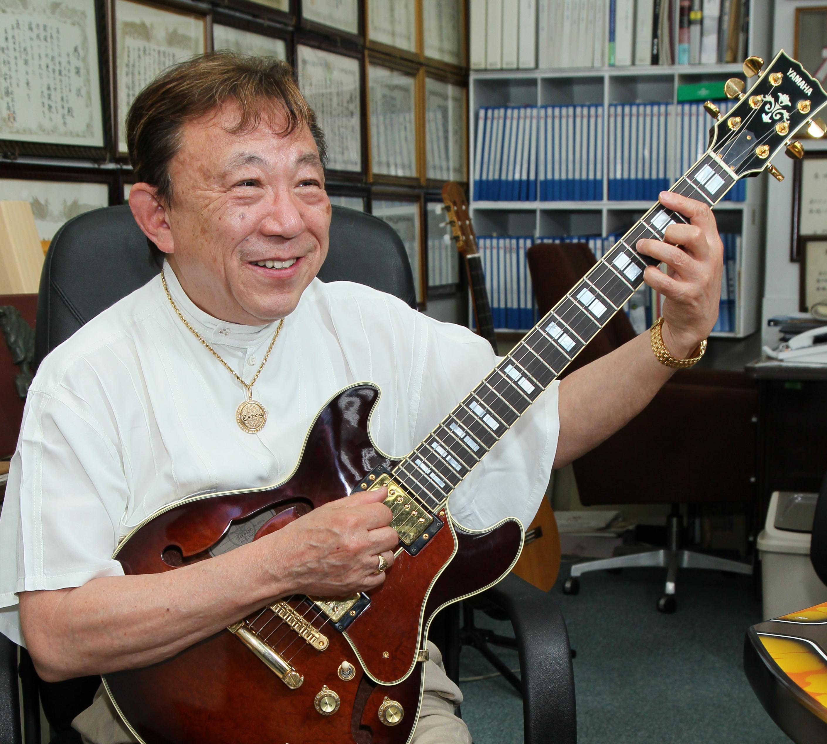 エレキの神様」を元HOUND DOGのギタリスト西山毅が追悼 - サンスポ