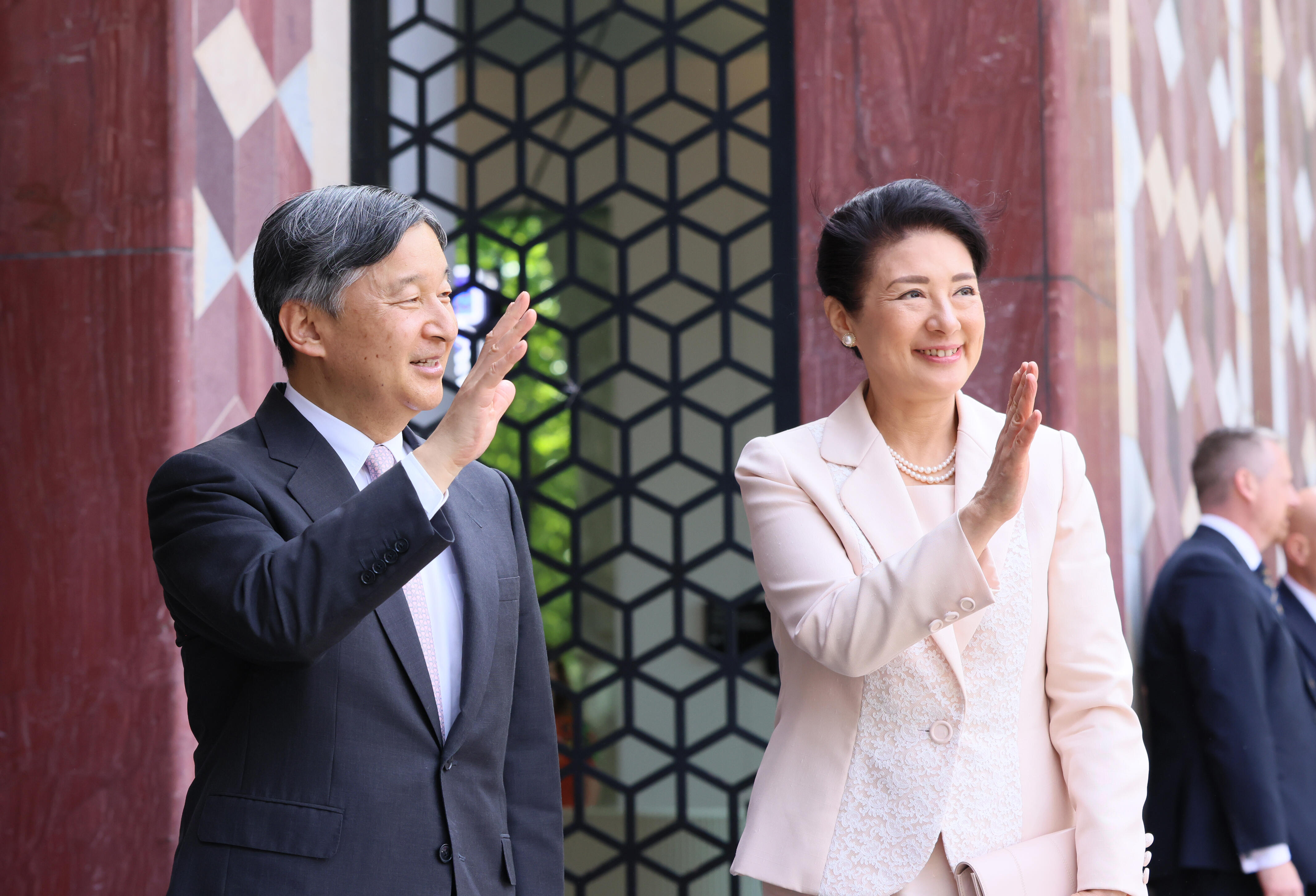 皇后さま、体調整えすべての行事にご出席 陛下「2人で訪英、幸せな