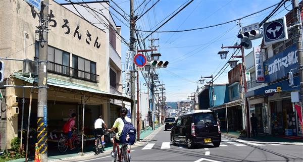 さくらももこさん死去 ちびまる子ちゃんの街 静岡 清水 昭和の面影が消えても 小学生が駆け出してきそう 1 2ページ 産経ニュース