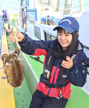 初々しい釣りガール ありさちゃんは日々成長中です 芸能ショナイ業務話 サンスポ