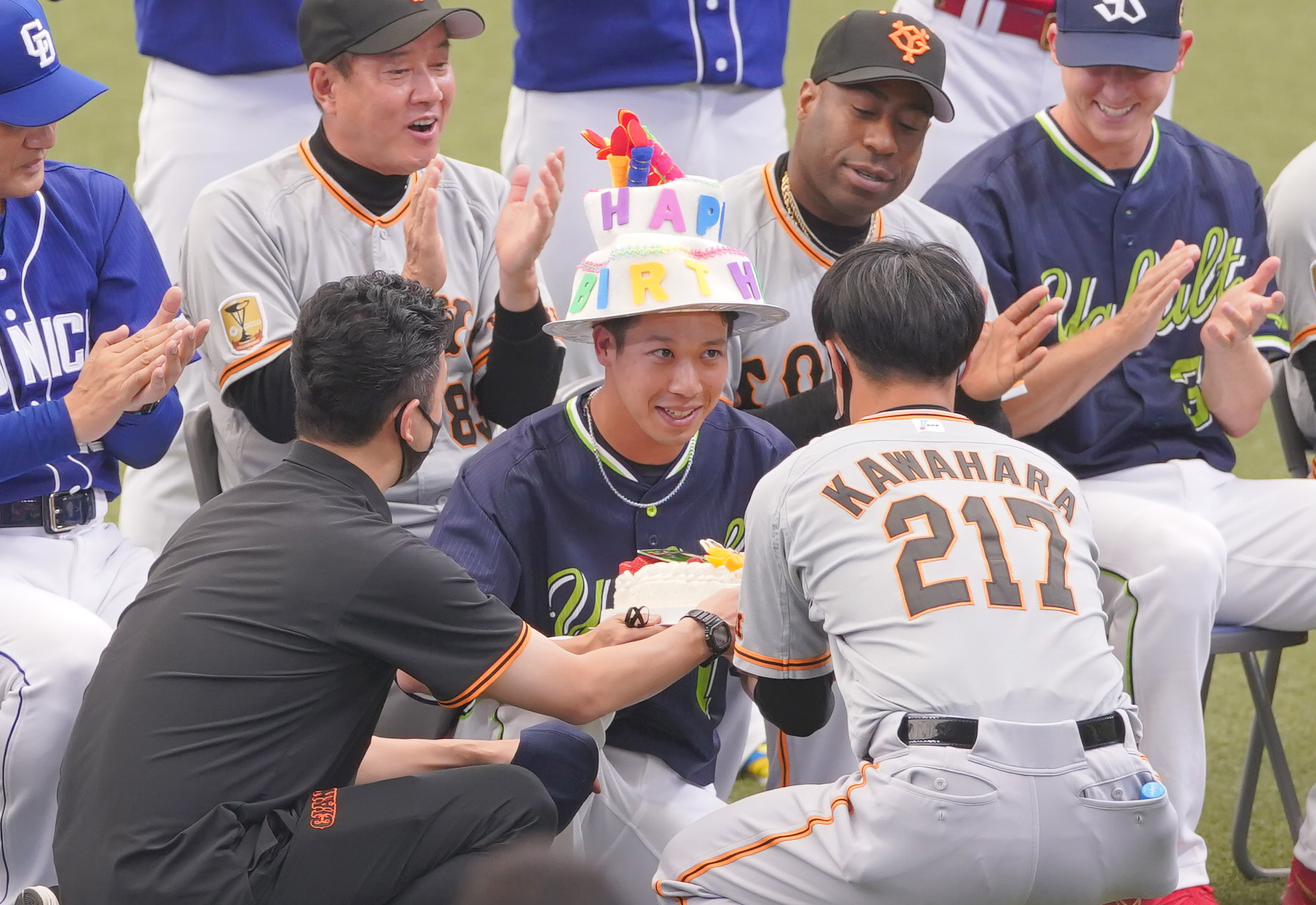 ヤクルト 山田は本塁打競争で決勝進出ならず 試合前には２９歳の誕生日を祝福されるも サンスポ