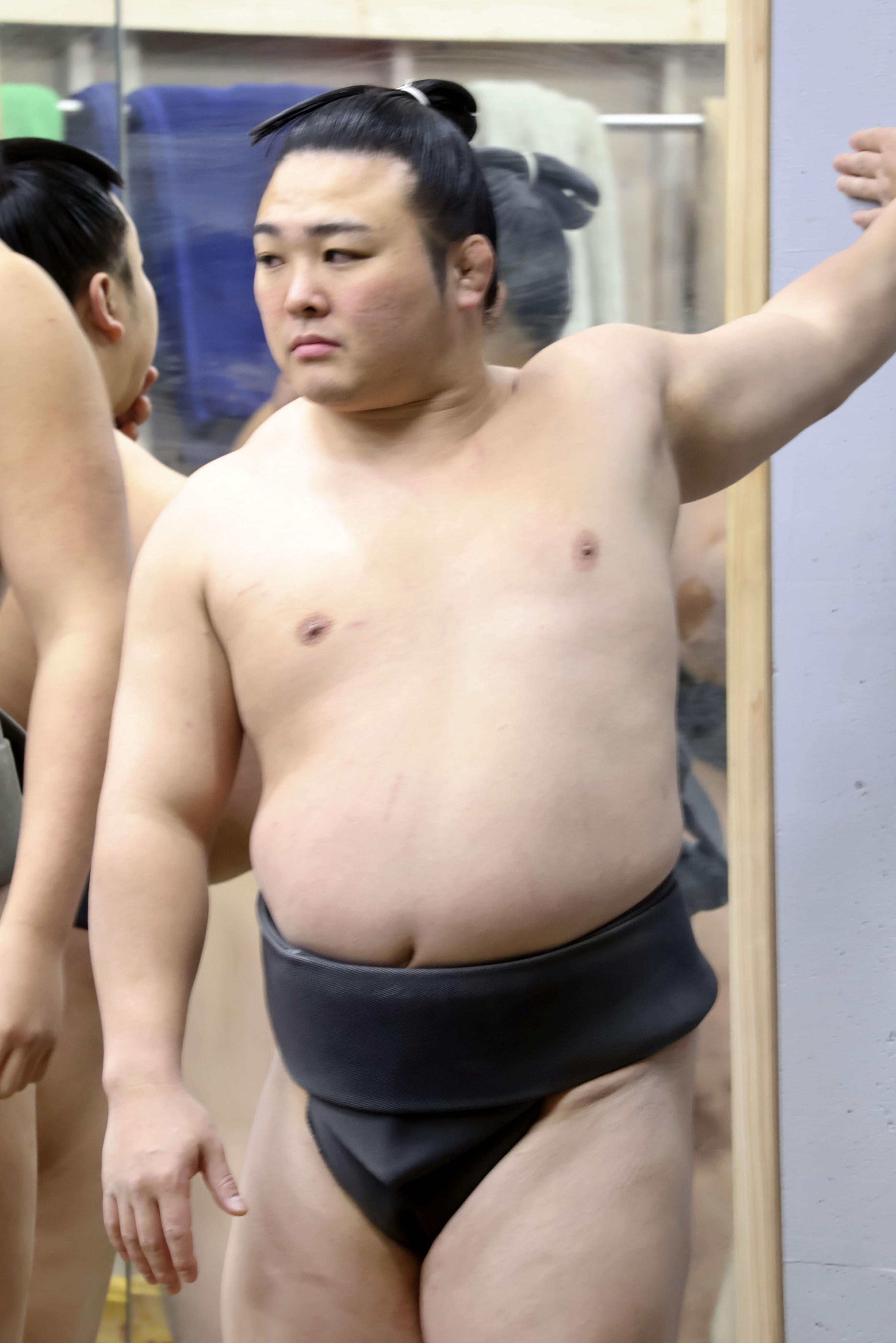 舞の海氏「30になったんですかね？頑張ってますね」／初場所 - サンスポ