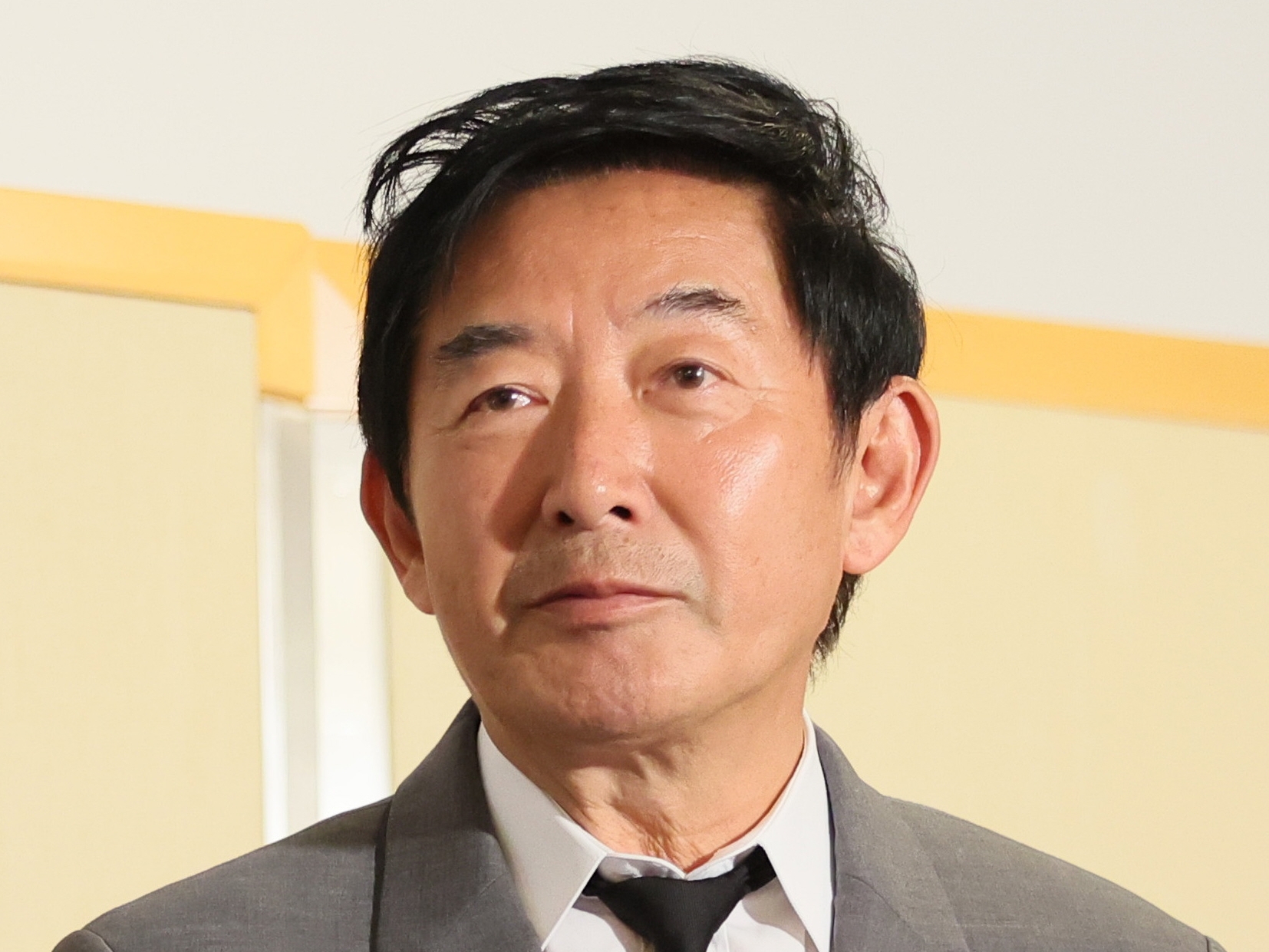 石田 純一