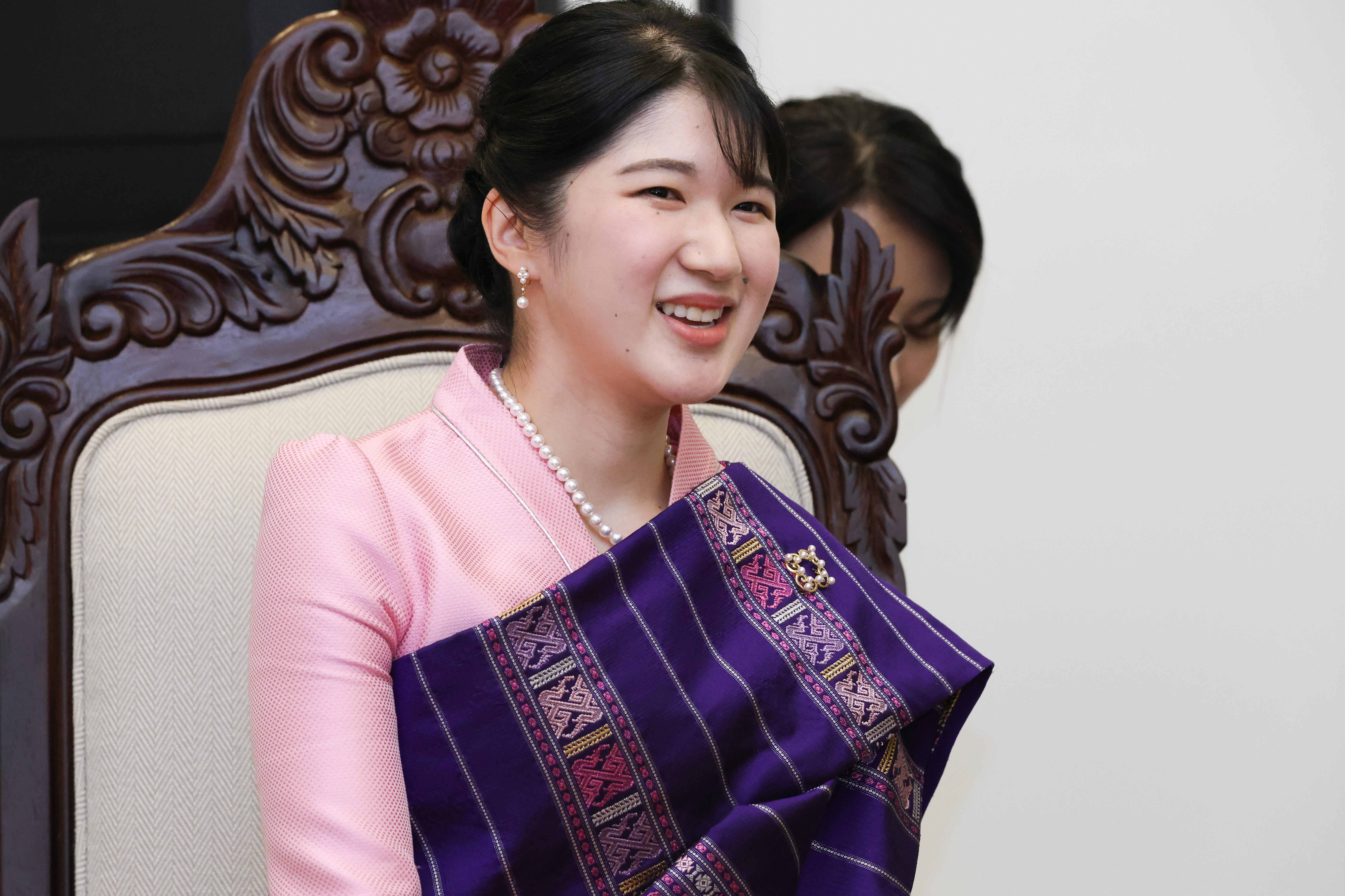 愛子さま、ラオスの古都ご訪問 日本法人が運営する小児病院ご視察、旧