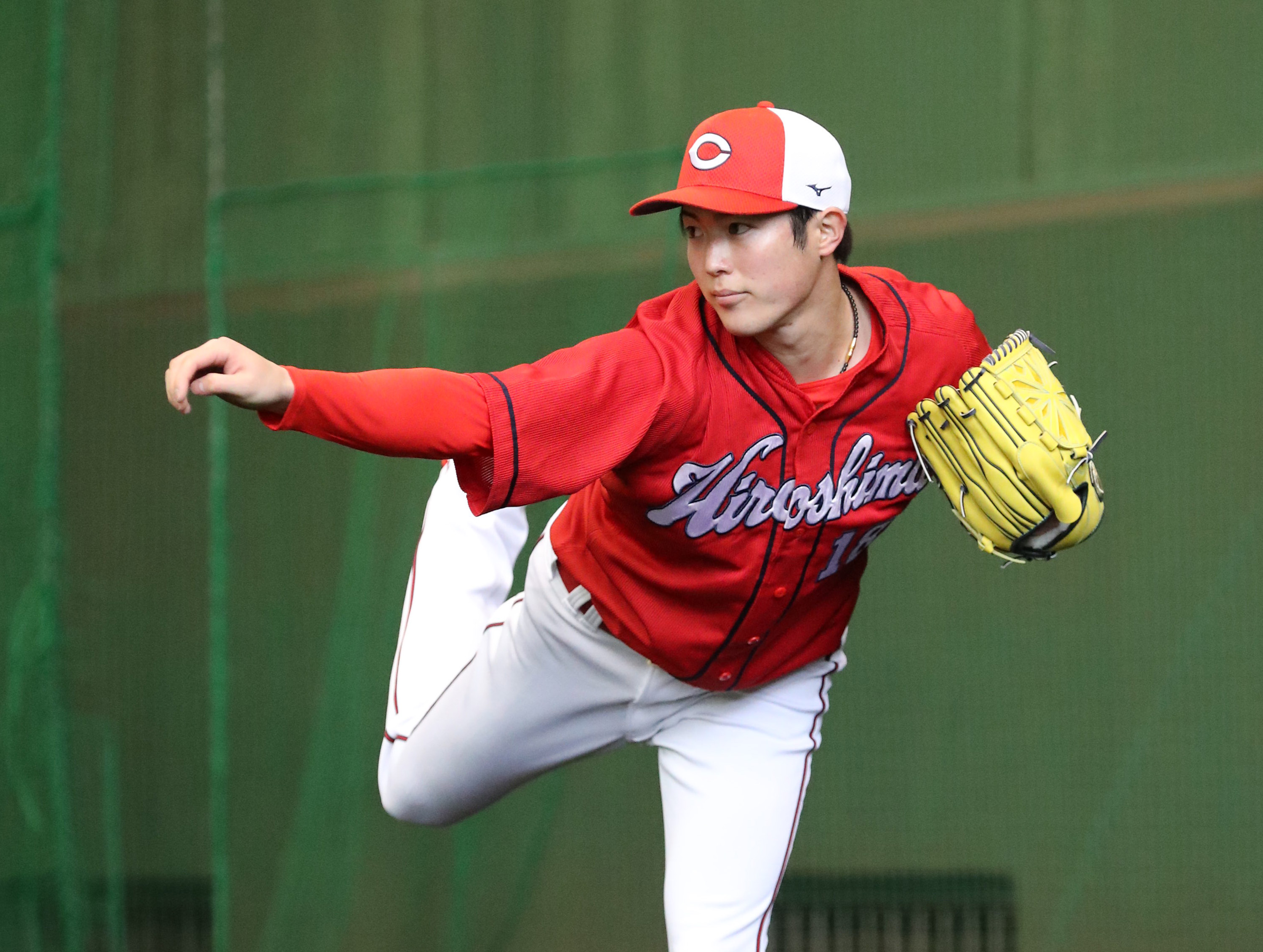 値下げ交渉 2020年 広島カープ かあさんユニフォーム #18 森下暢