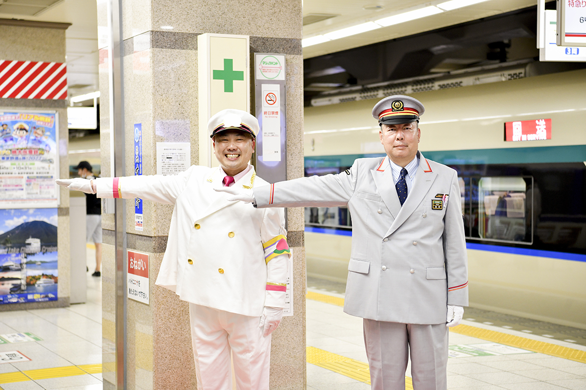 桂宮治、東武浅草駅で「出発進行！」 『リアル桃太郎電鉄～東武鉄道の旅２０２２～』開催記念オープニングセレモニー - サンスポ