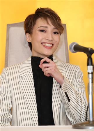 雪組 望海風斗が退団会見 宝塚舞台 人生の中で一番幸せな時間 サンスポ