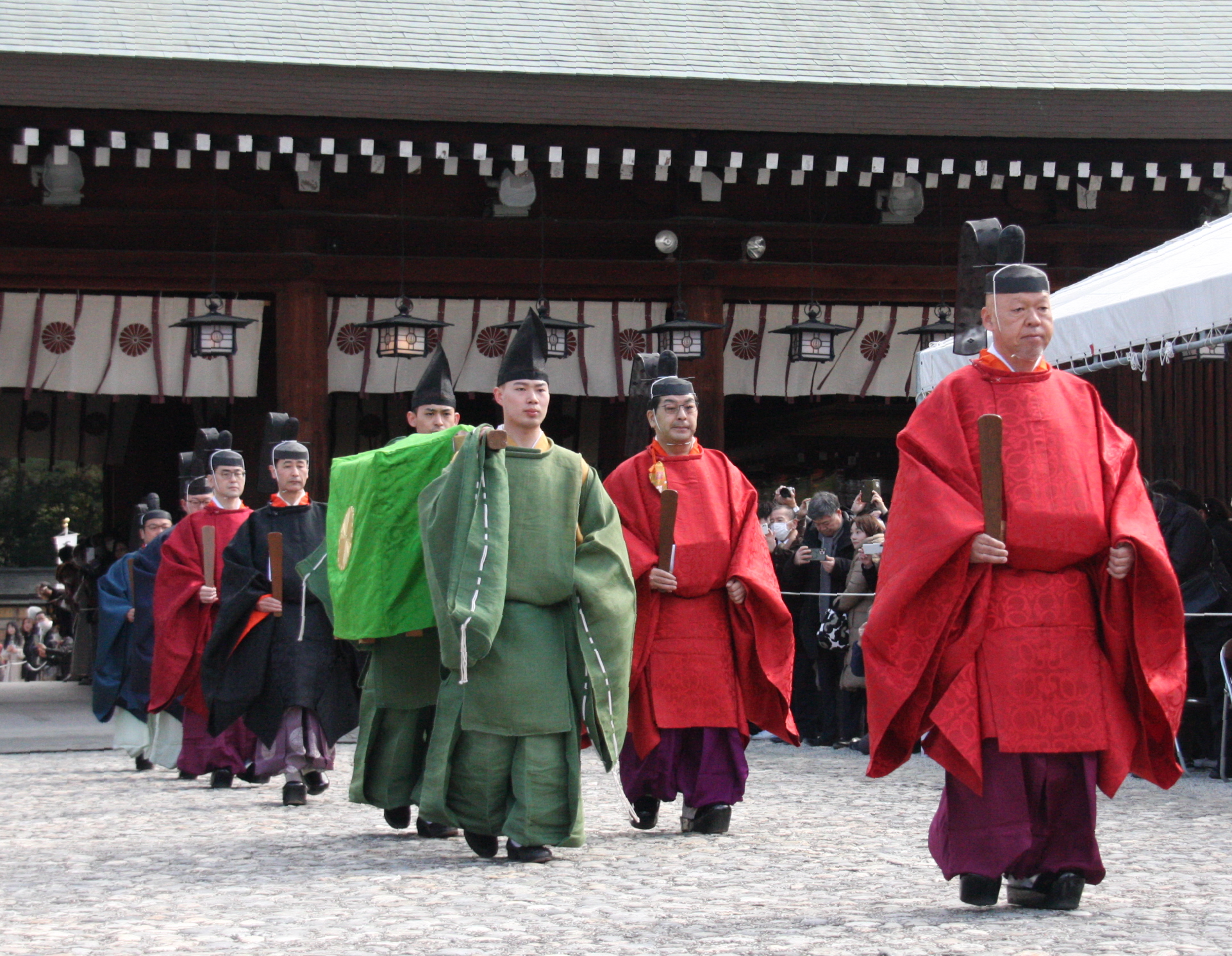 神武天皇まつる橿原神宮で紀元祭 世界平和を祈願 - 産経ニュース