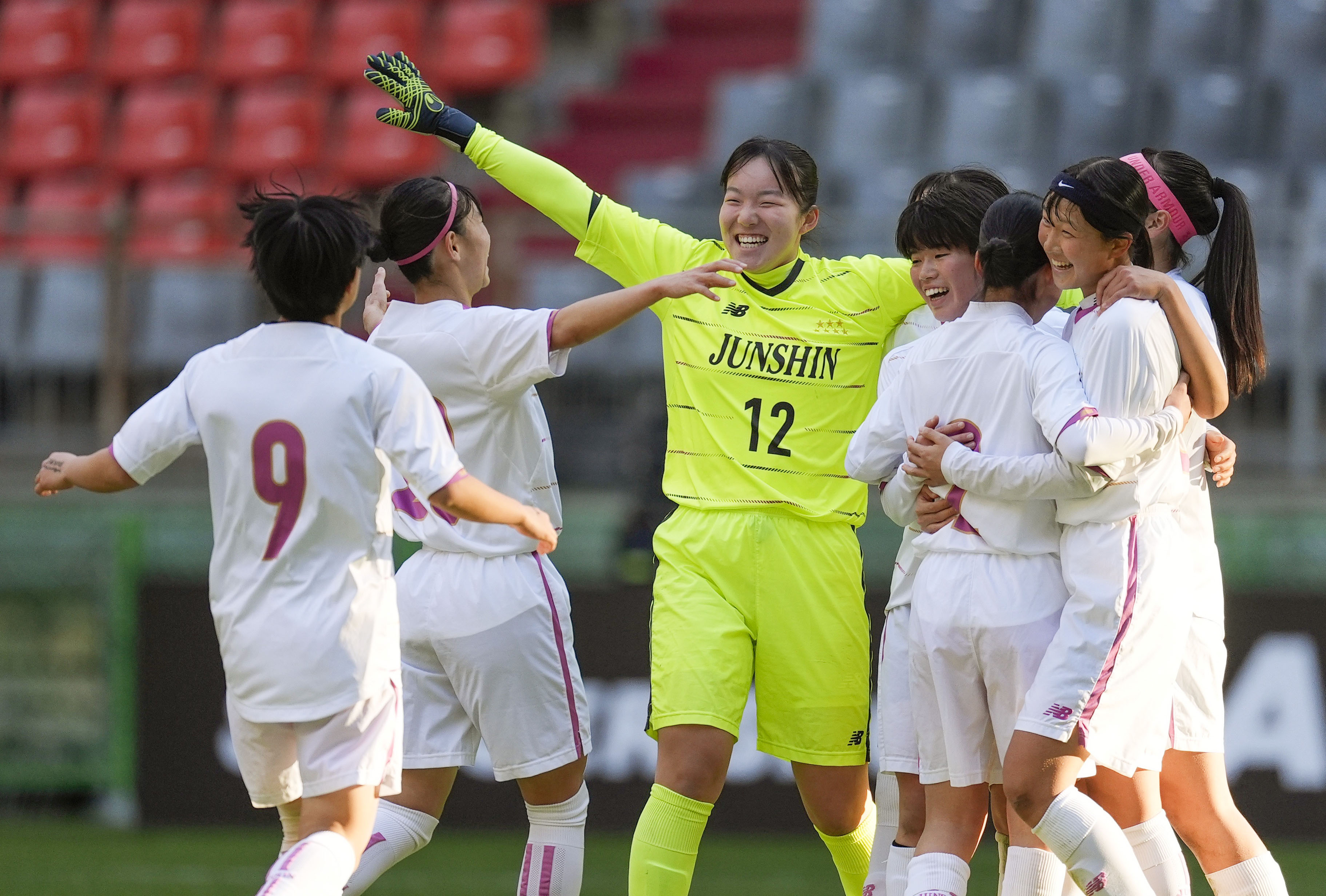 藤枝順心が史上初3連覇、神村学園に5－0で快勝 全日本高校女子サッカー