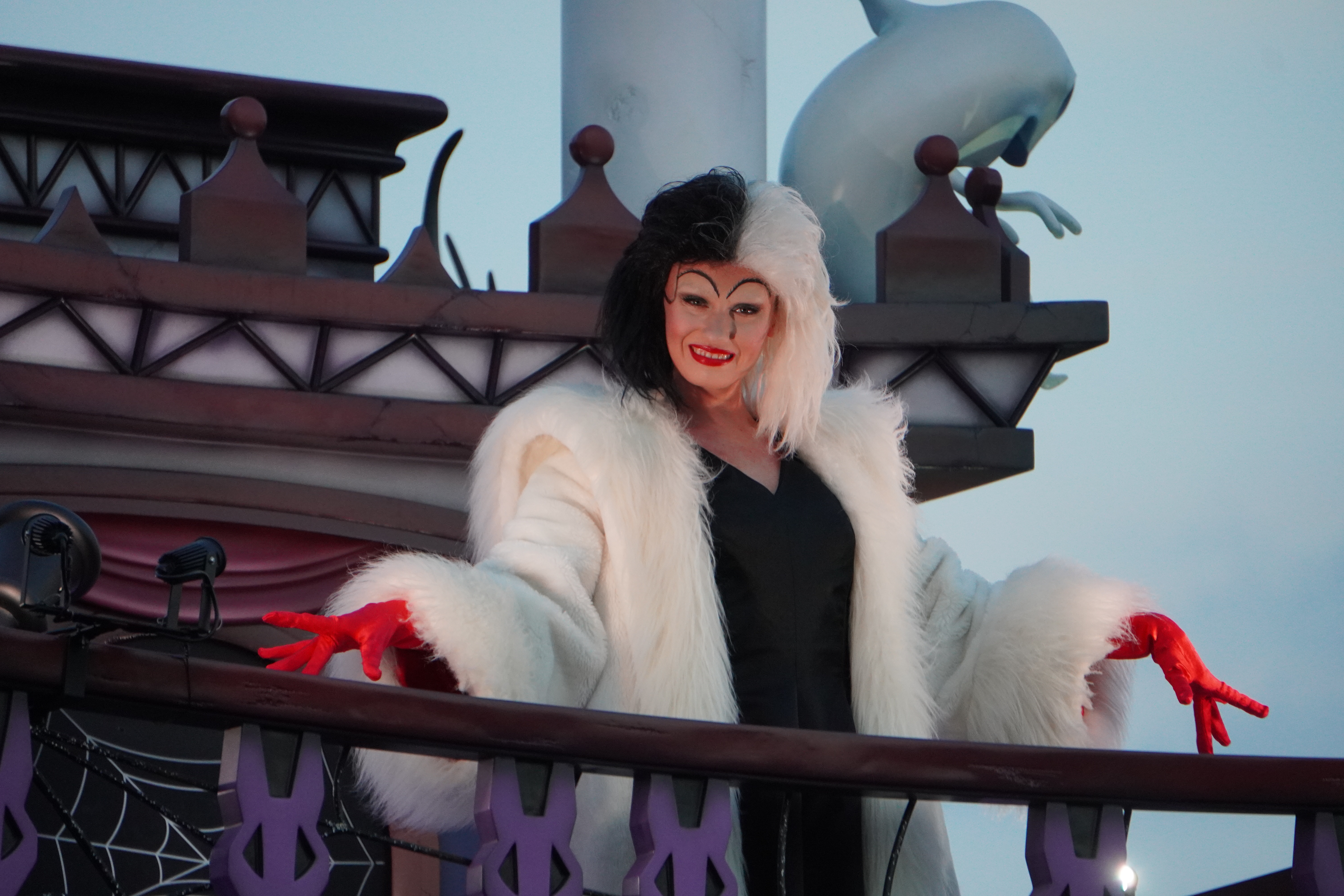 東京ディズニーリゾートで３年ぶり ハロウィーン イベント ゴーストもお祭り気分 産経ニュース