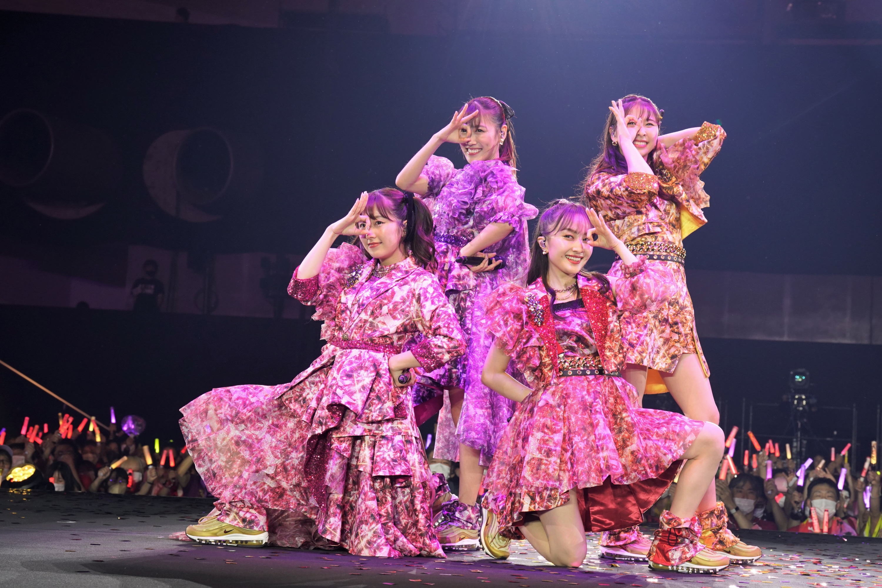 ももクロ15周年記念ライブ、声出し解禁でモノノフが絶叫 百田夏菜子
