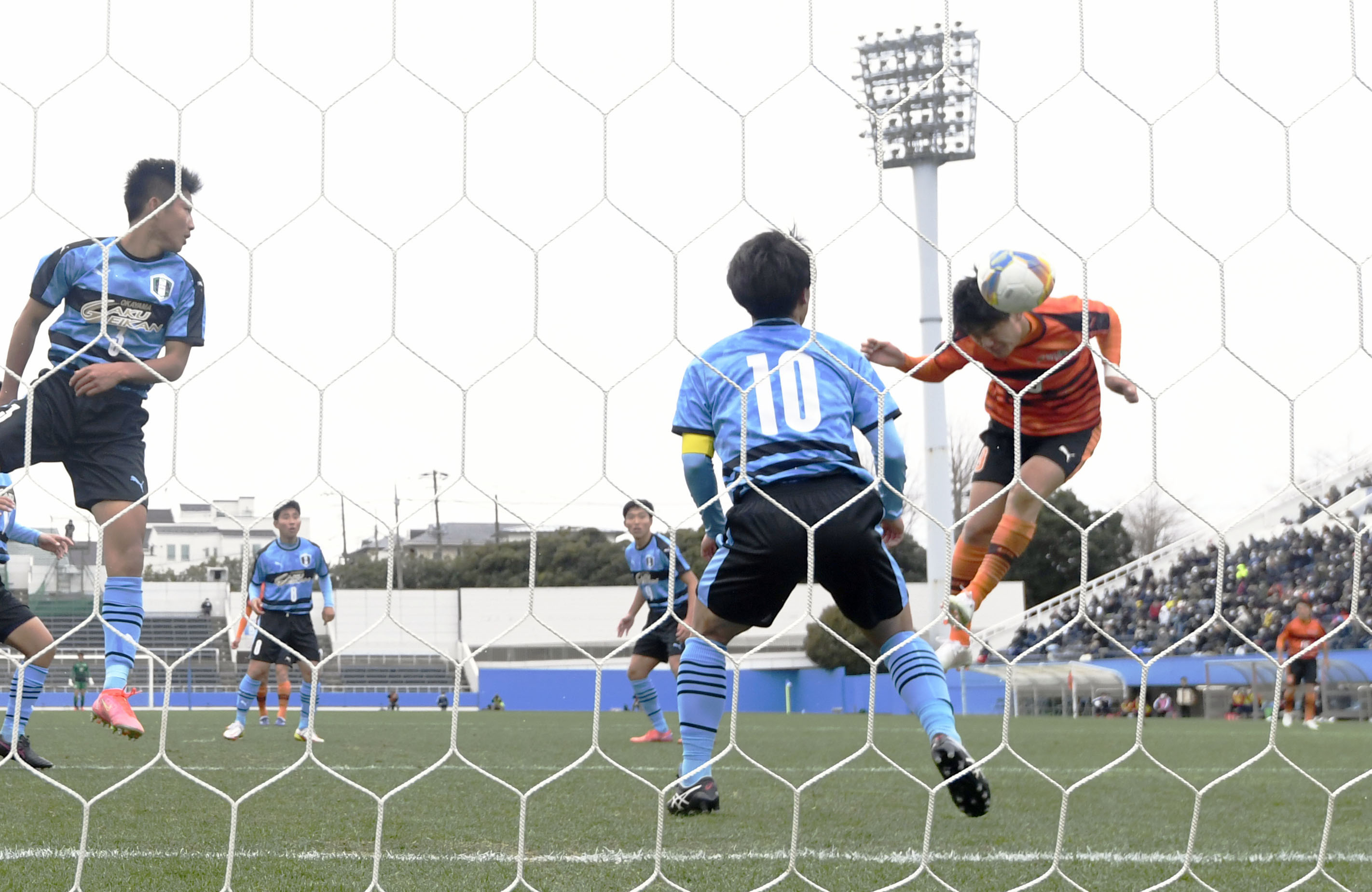 高川学園が逆転勝ち ｆｋでのトリックが奏功 中山 得点できてよかった 高校サッカー サンスポ