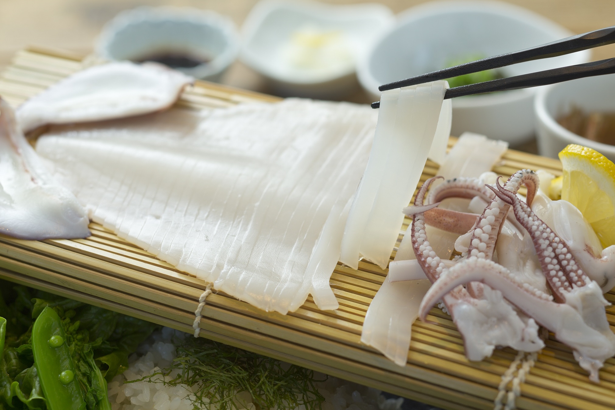 ニッポン楽旅事典 刺し身で 焼きで うまみ濃厚 白いか 産経ニュース