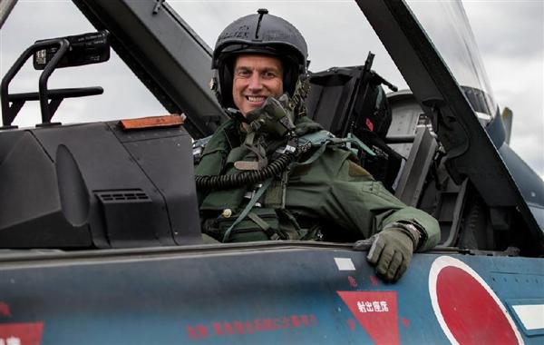 メガプレミアム 英空軍がやってきた 最新戦闘機 タイフーン 日米欧機の本気バトルも 1 4ページ 産経ニュース