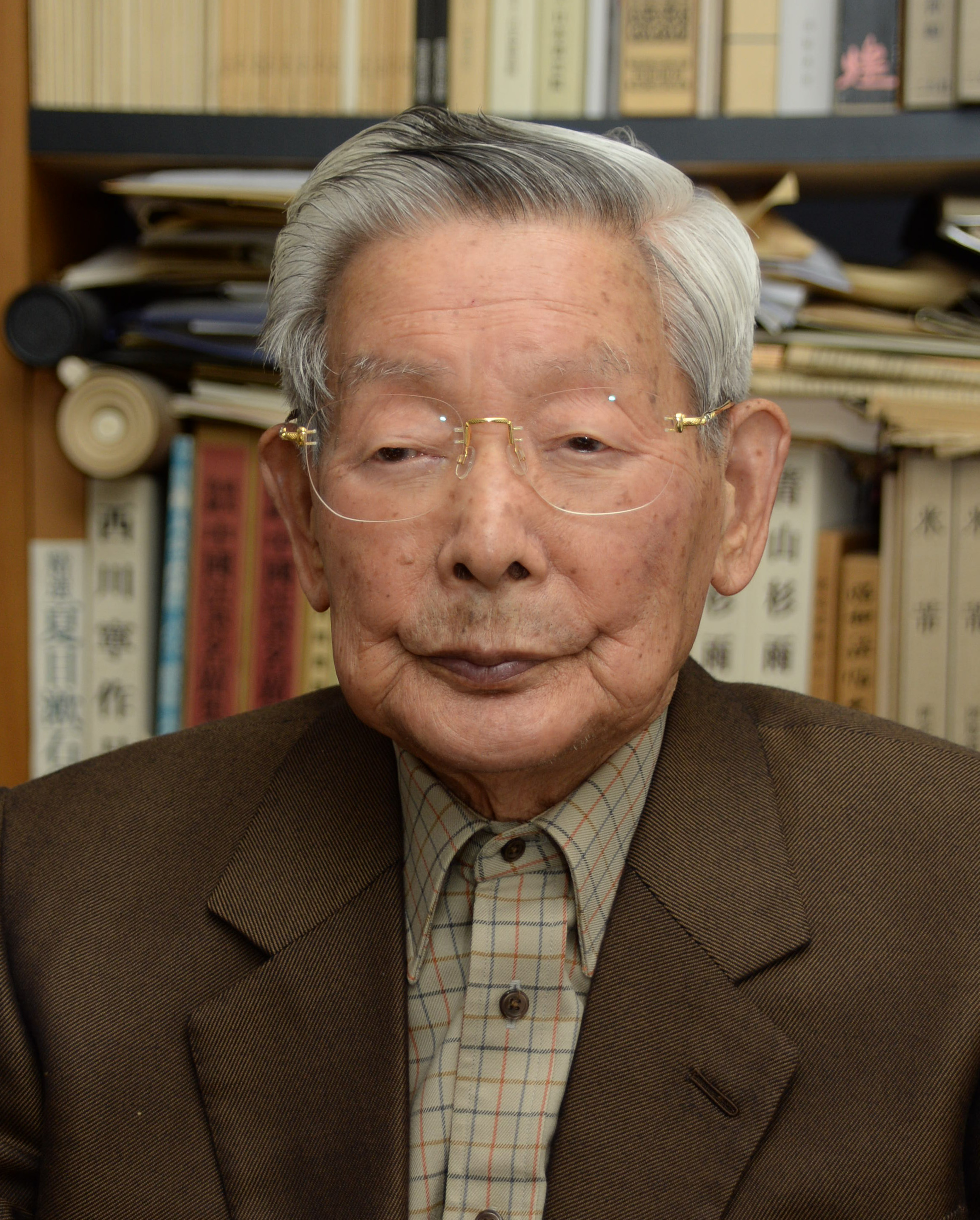 尾崎邑鵬さん死去100歳 書家、文化功労者 中国の各時代、多様な書法 - 産経ニュース