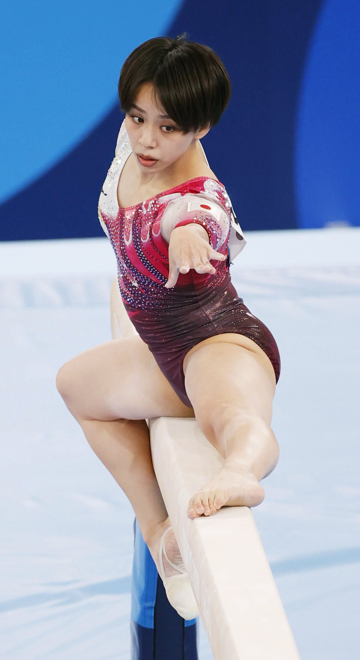 日本女子、1班で団体2位 体操（写真・画像 1/1） - 産経ニュース